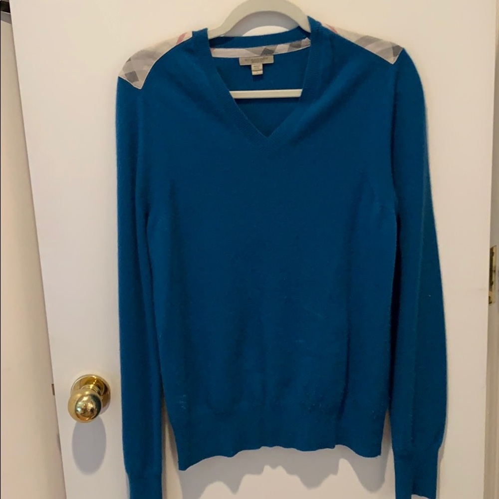 Burberry Brit 100% cashmere sweater